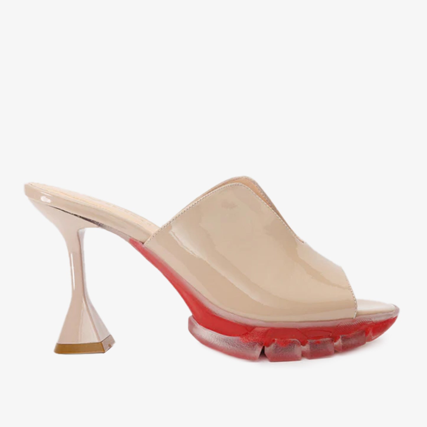 Sandalia de mujer de piel de charol color crema Caratal