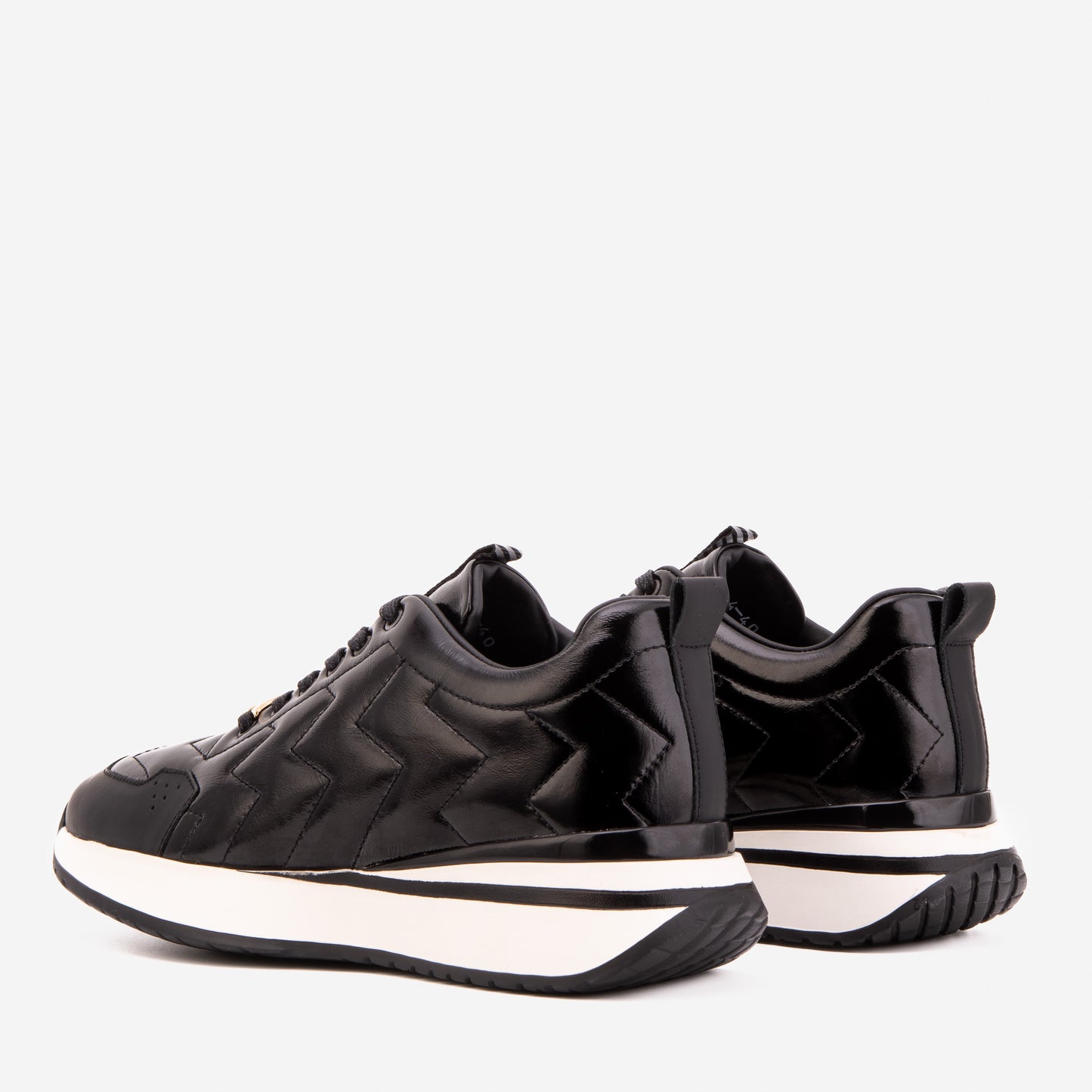The Veneto Black Leather Men Sneaker