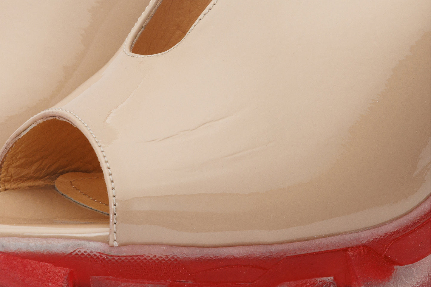 The Caratal Cream Patent Leather Women Sandal