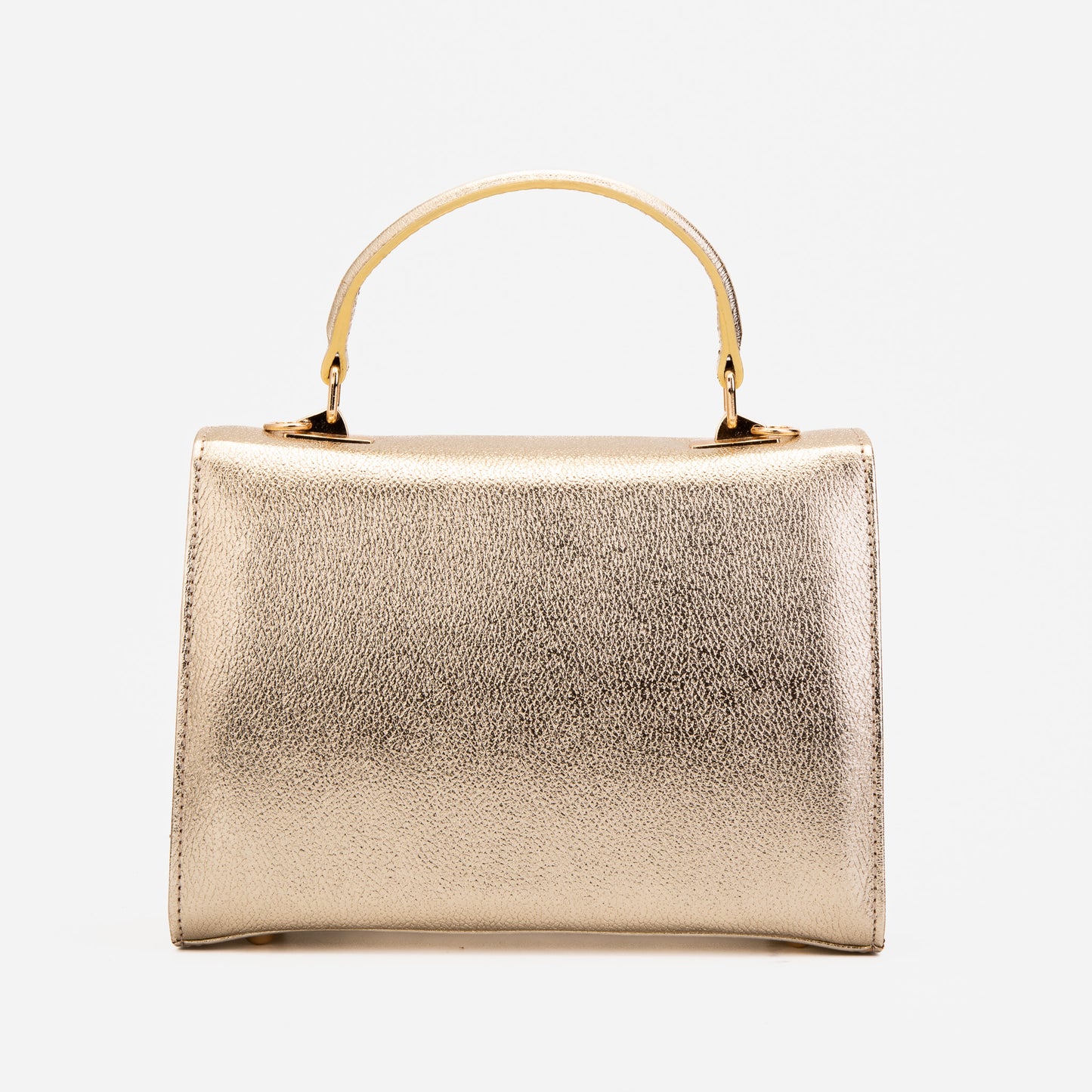 El bolso de cuero dorado Ege