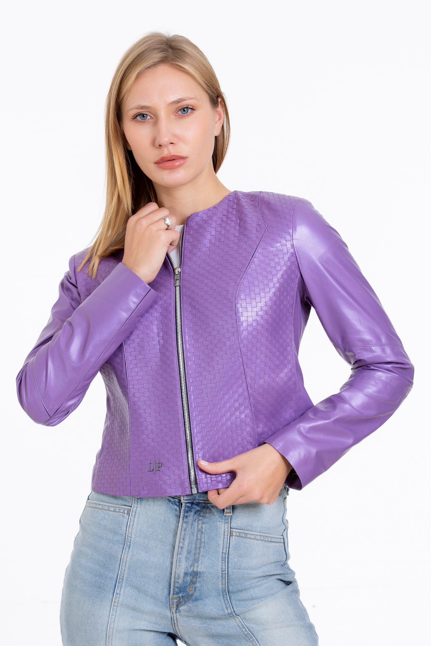 La chaqueta de cuero lila para mujer de Havnen