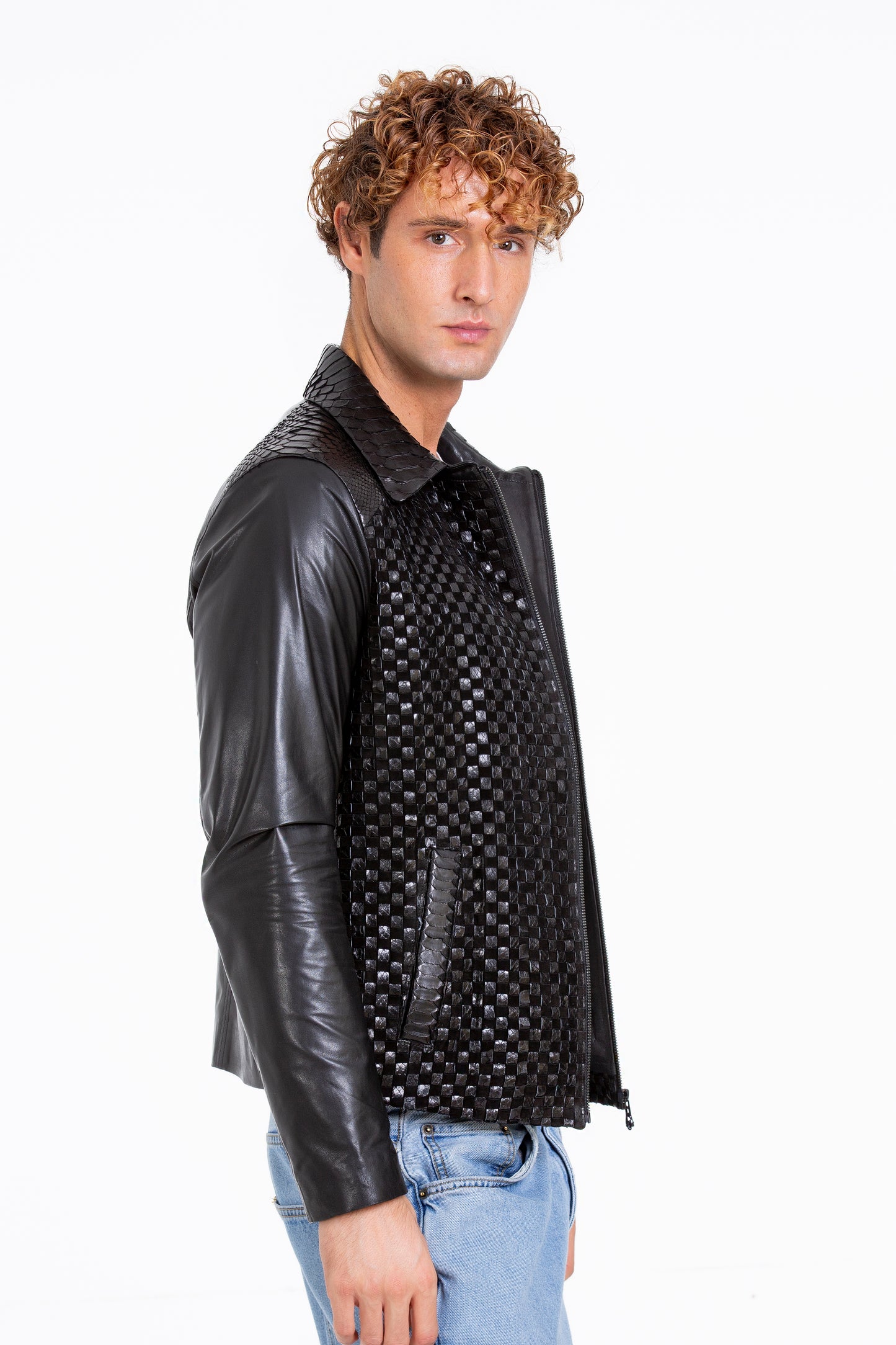 Chaqueta de piel de pitón tejida a mano de color negro para hombre de Bedford
