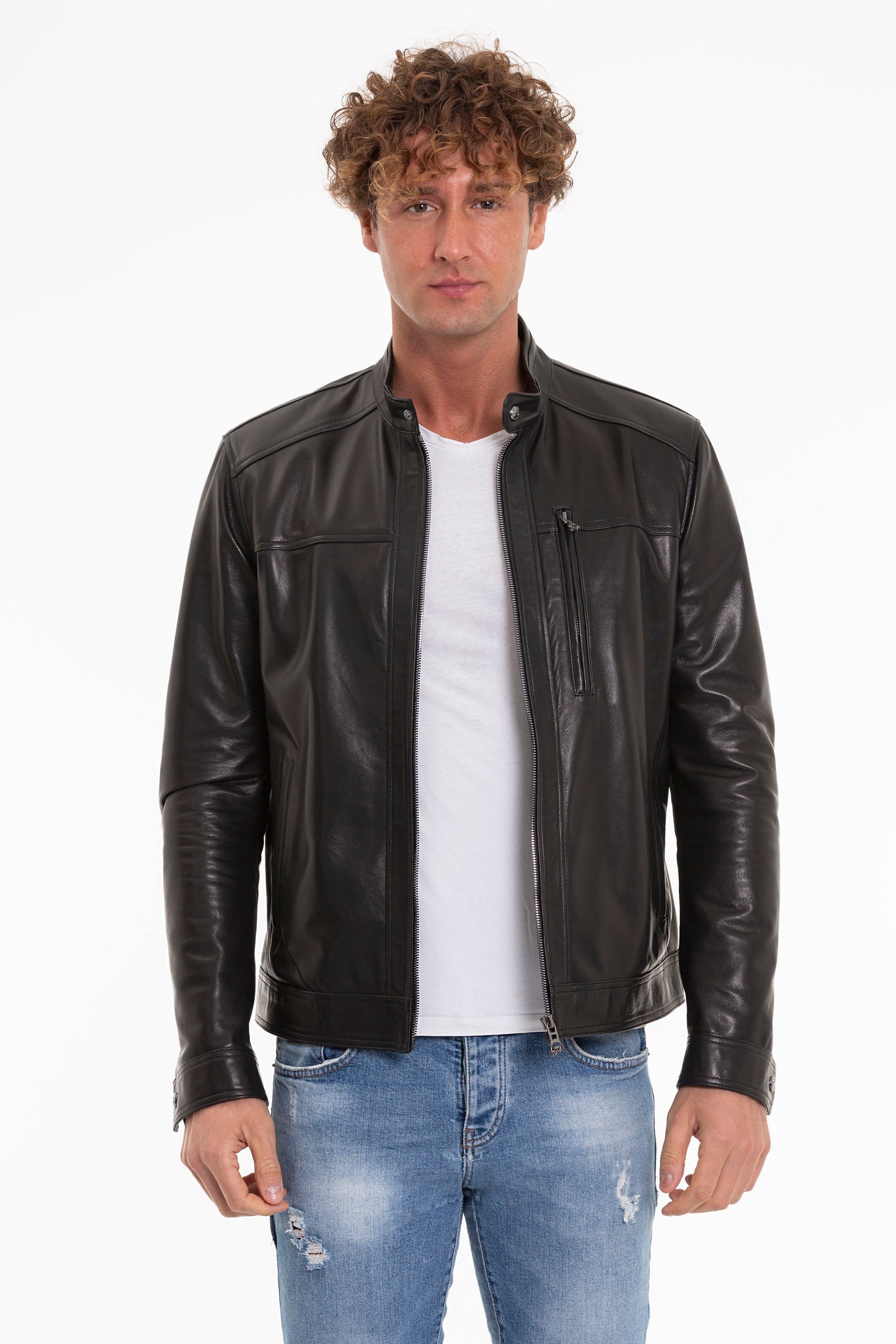 La chaqueta de cuero negra para hombre de Poleo