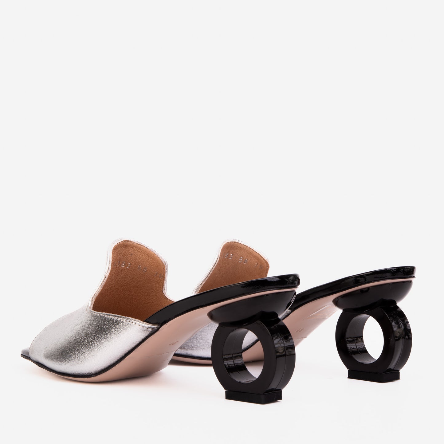 Sandalia de piel plateada Tory para mujer