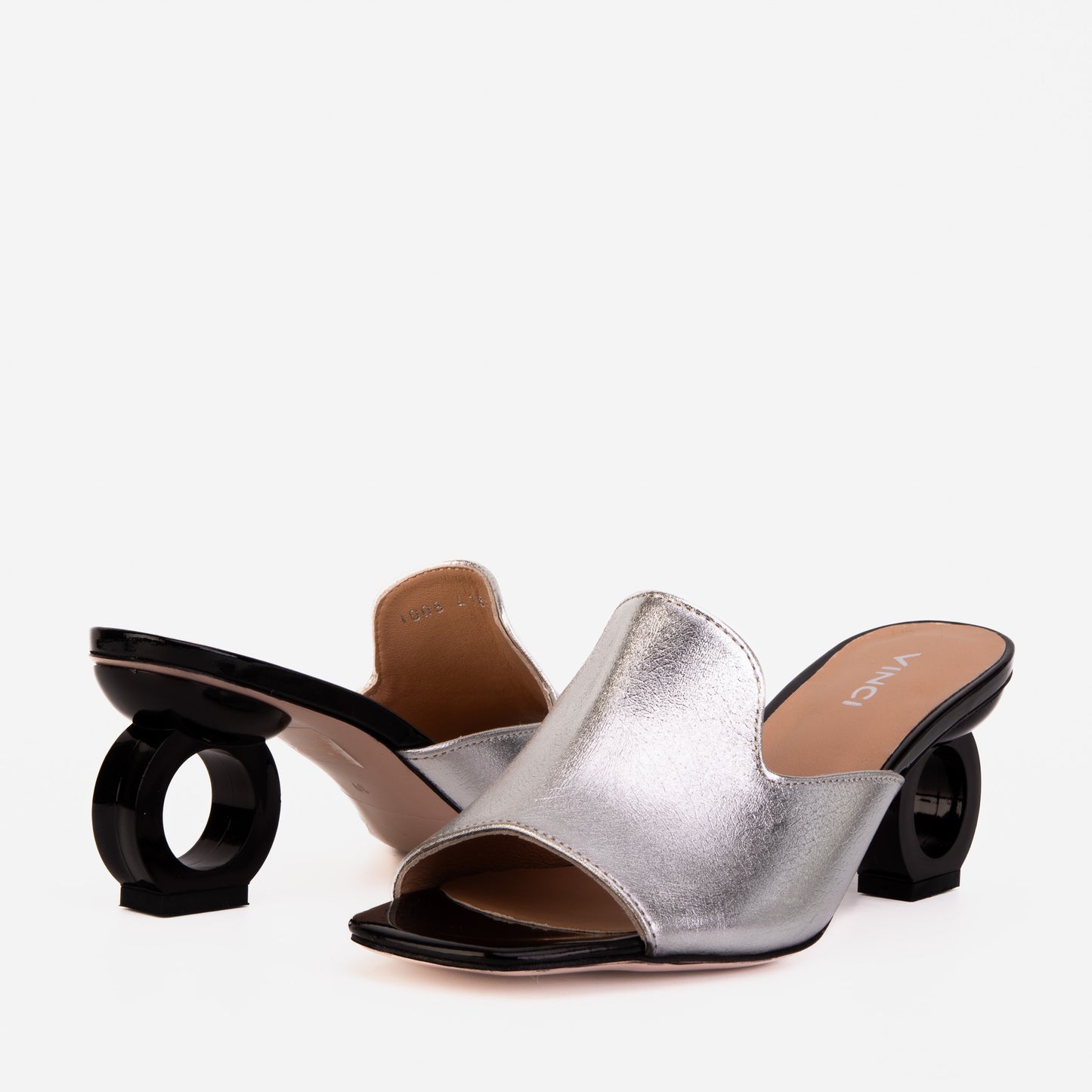 Sandalia de piel plateada Tory para mujer