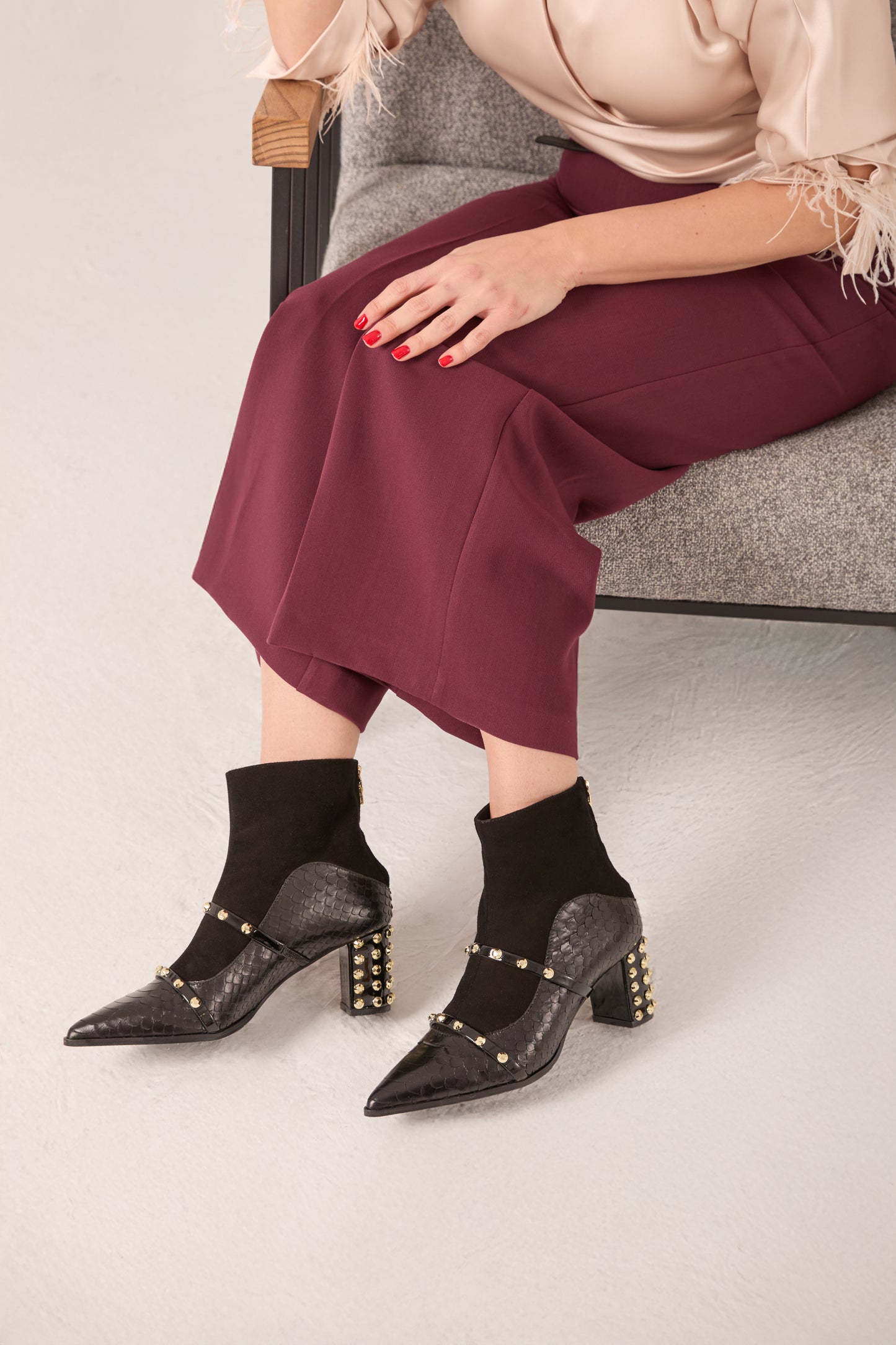 Bota de mujer con tacón de bloque de piel Valentina