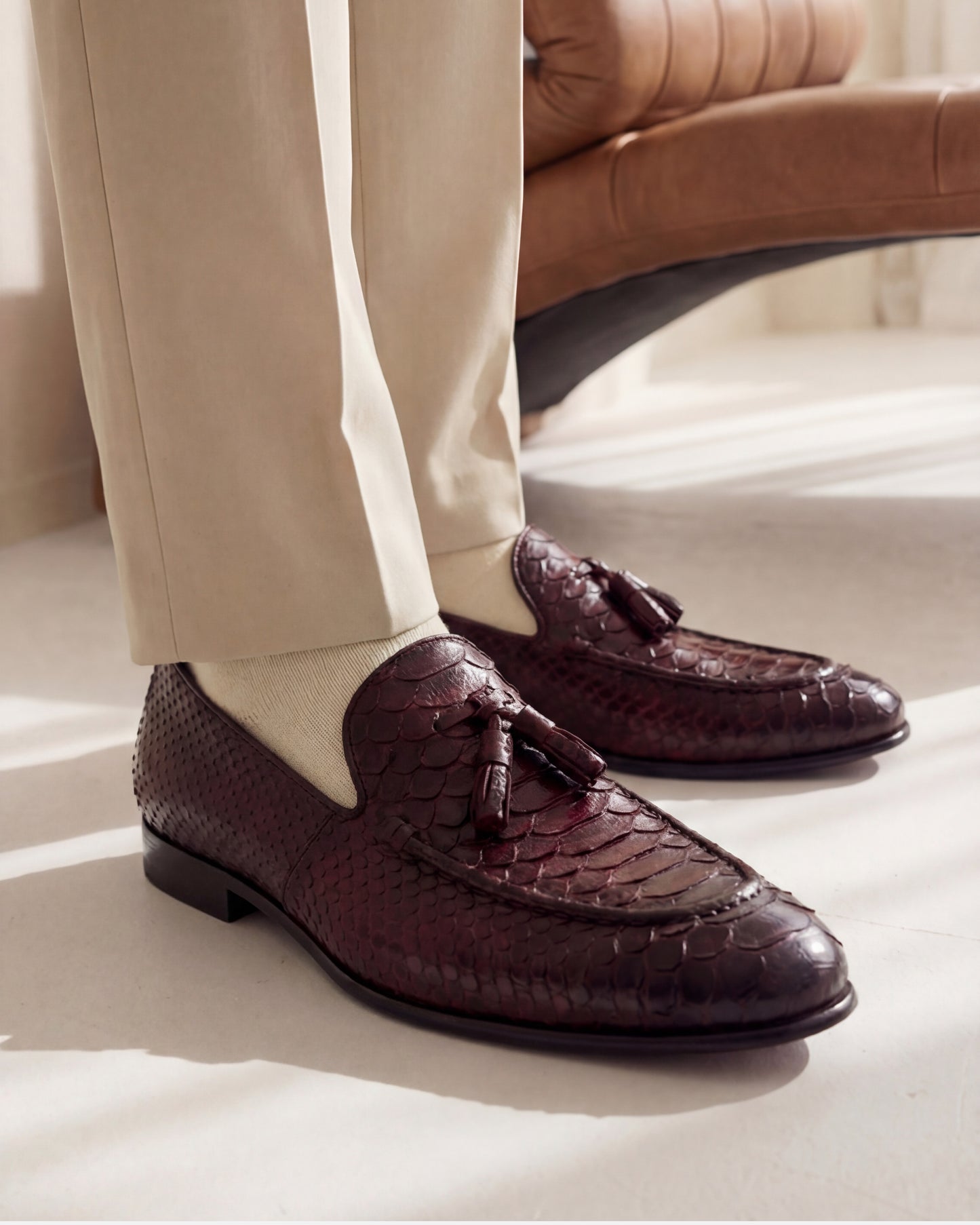 Mocasines con borlas de piel de pitón burdeos de Bethesda para hombre