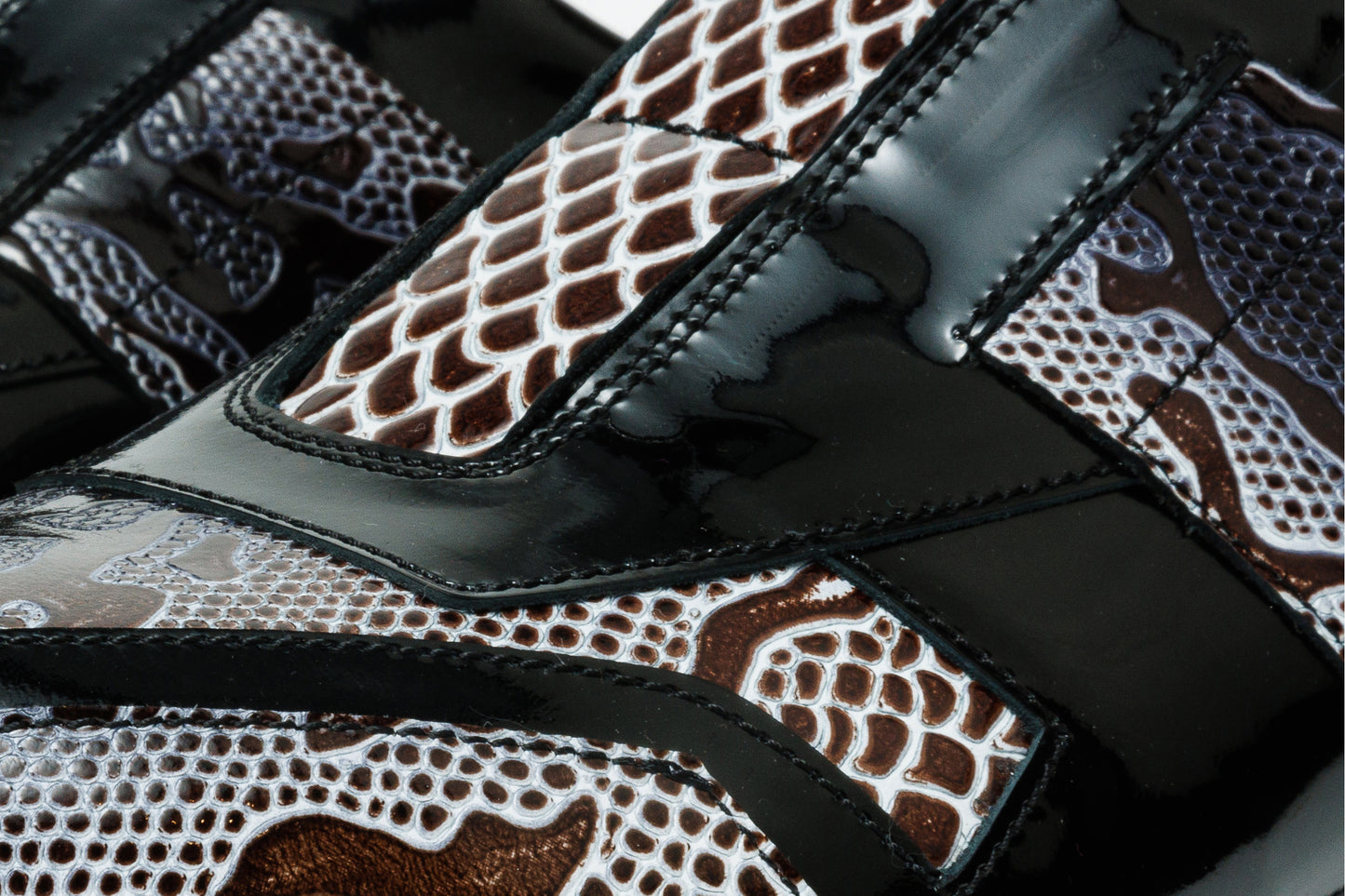 Zapatillas de deporte de cuero blanco y negro Milano Snk para hombre