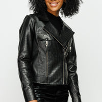 La chaqueta de cuero negra para mujer Deytona