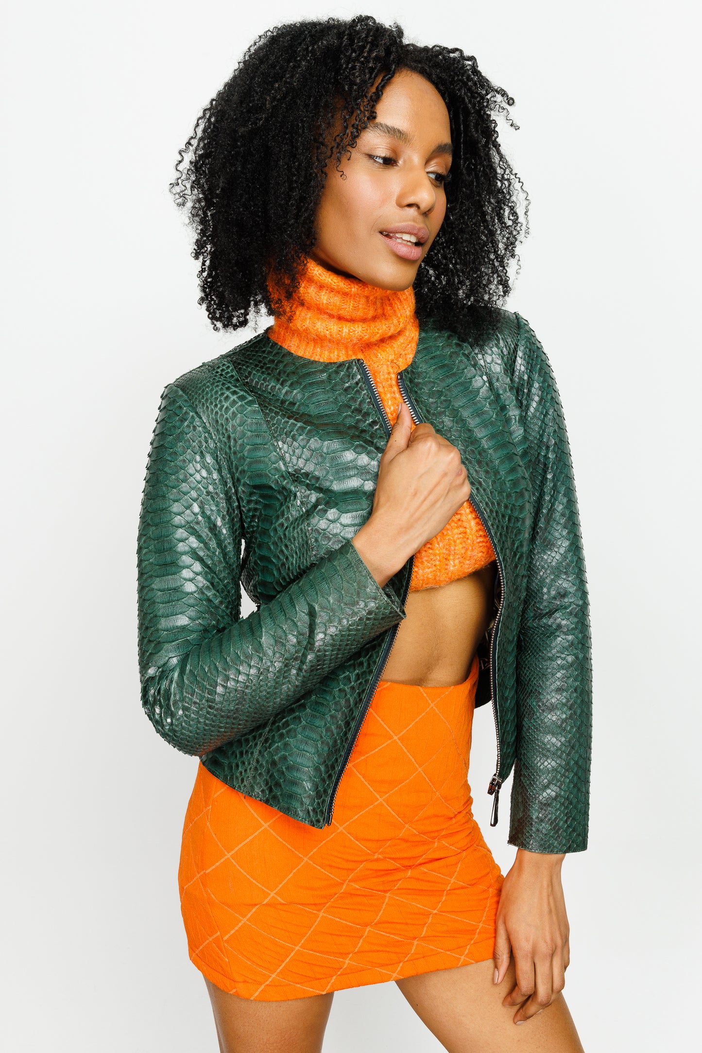 Chaqueta de piel de pitón verde Mekke para mujer