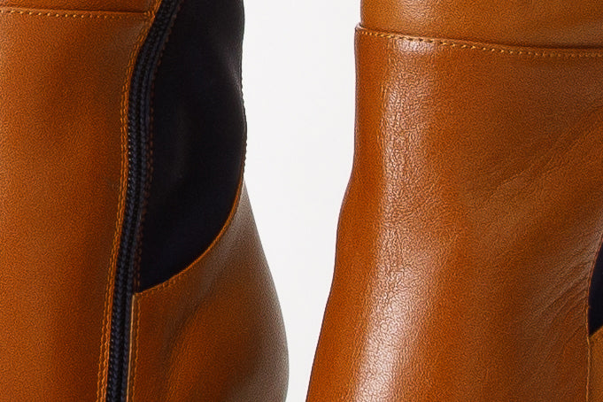 Botas de mujer con plataforma y tacón alto hasta la rodilla de piel color canela de Sao Paulo