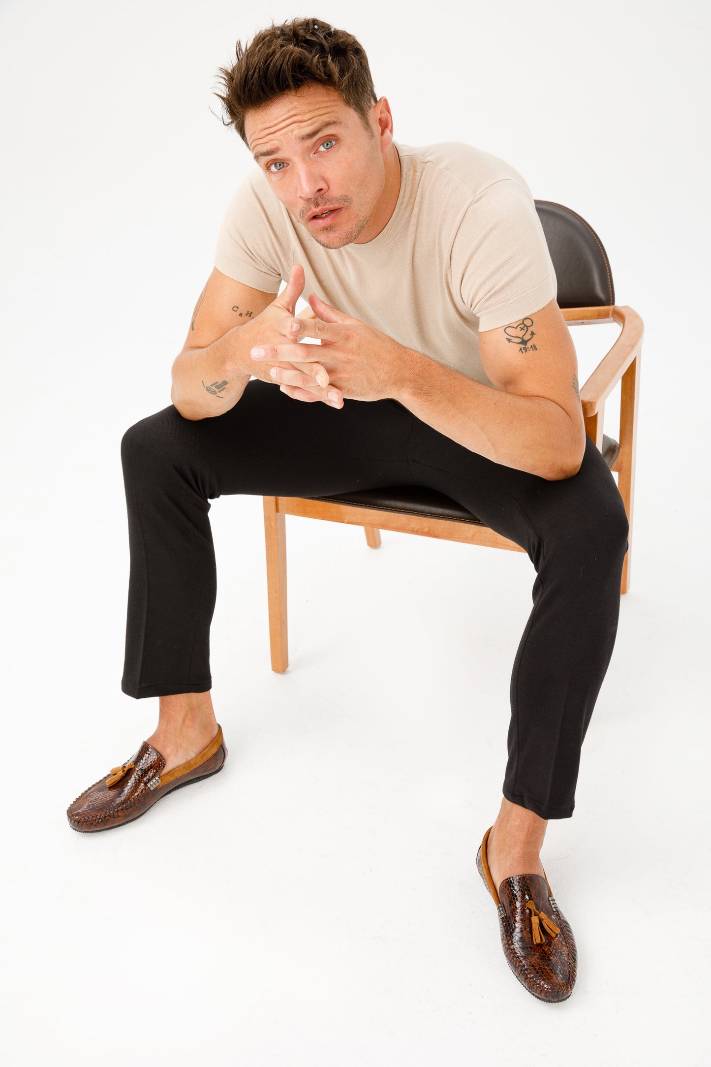 Los zapatos de hombre Cordova Tan de charol con borlas, ¡Venta Final!
