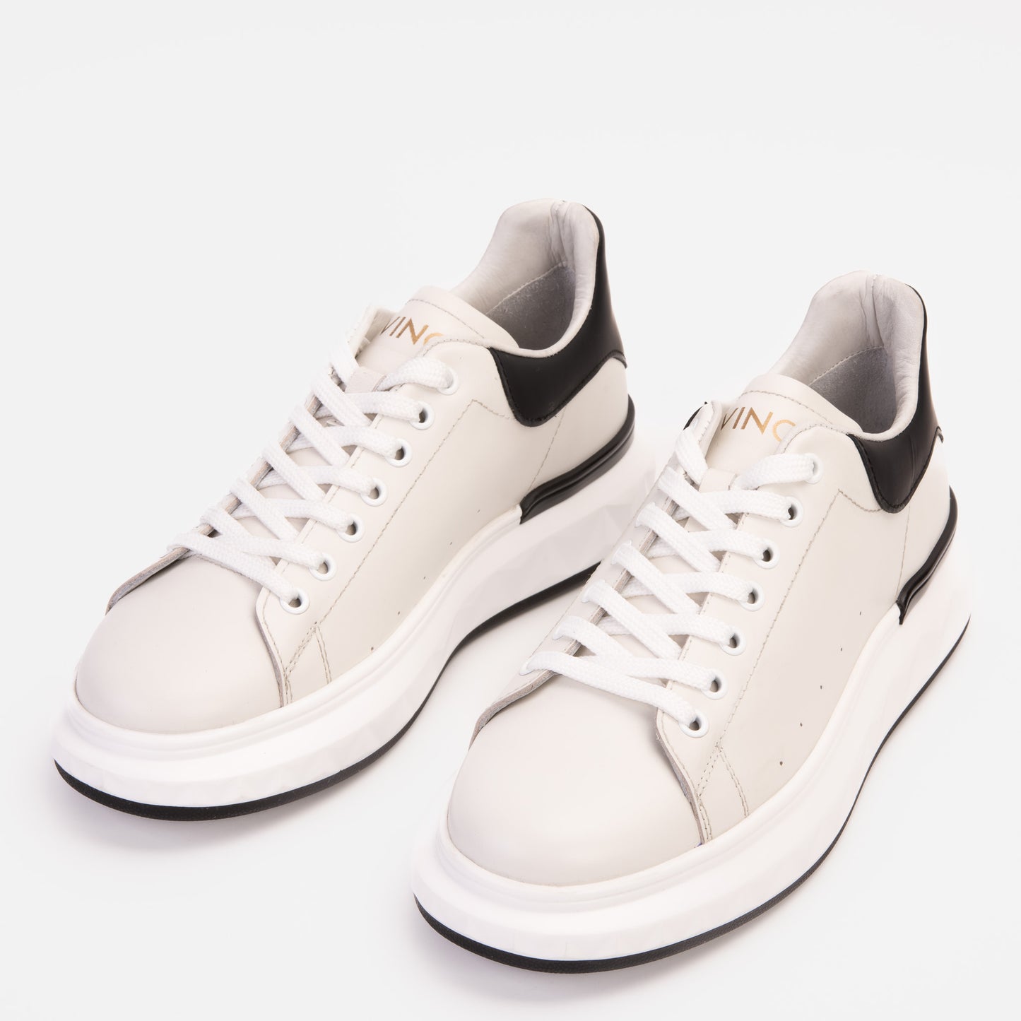 The Linq White Leather Men Sneaker