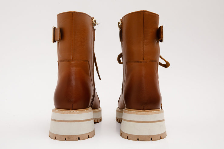 The Belgrano Tan Leather Lace-Up Ankle Boot With a Side Zipper