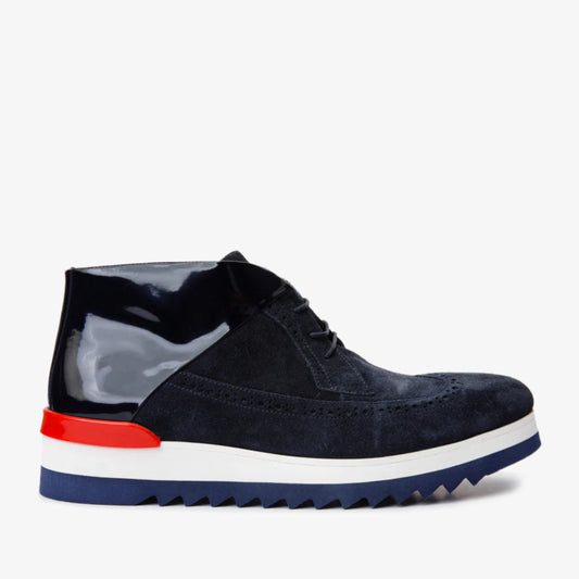 حذاء رياضي رجالي من Kagan Navy Blue Wingtip Chukka