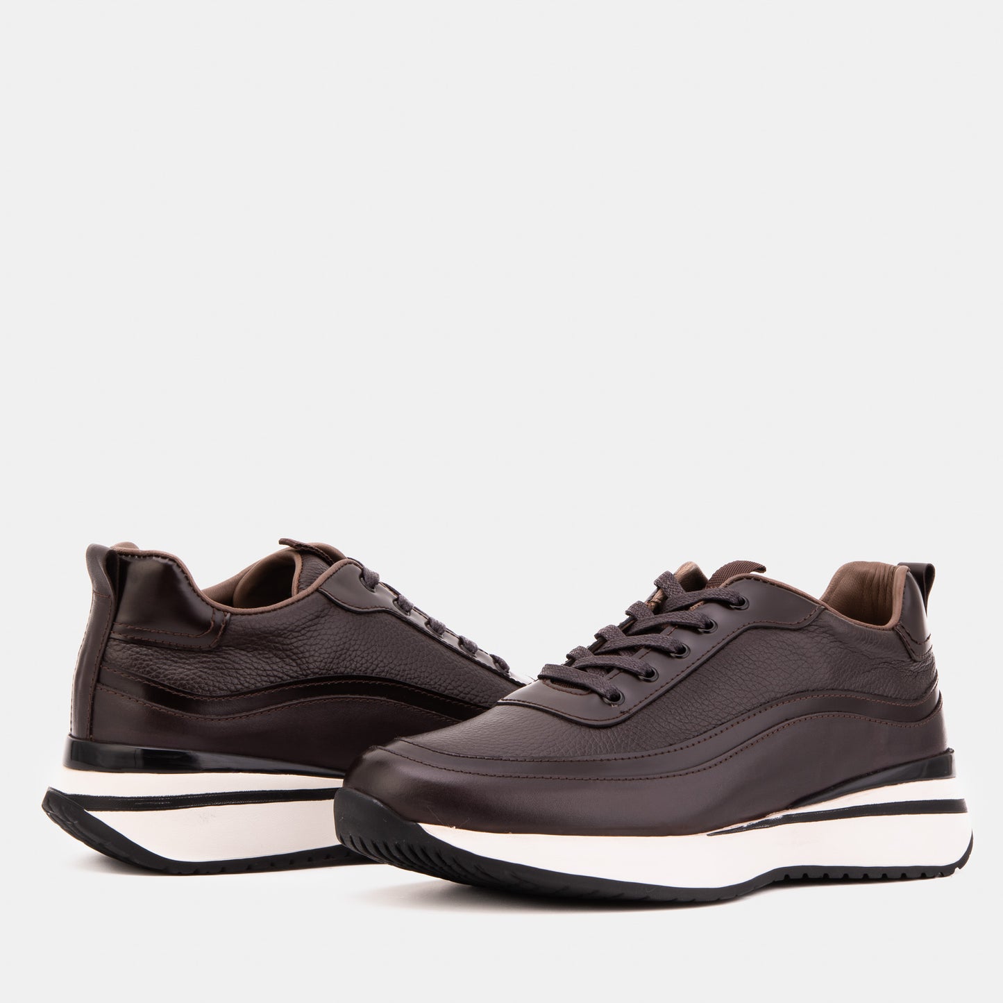 The Modena Brown Leather Men Sneaker