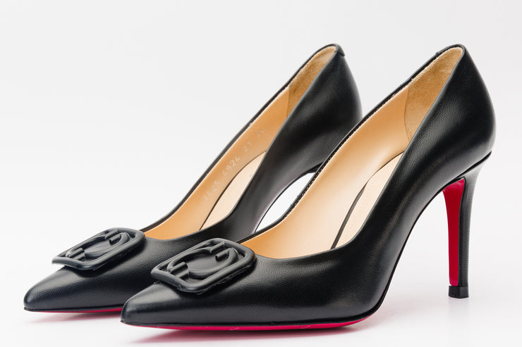 The Maneadero Black Leather Pump Fuchsia Sole