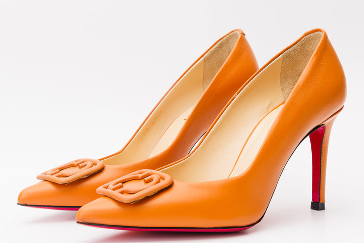 The Maneadero Orange Leather Pump Fuchsia Sole