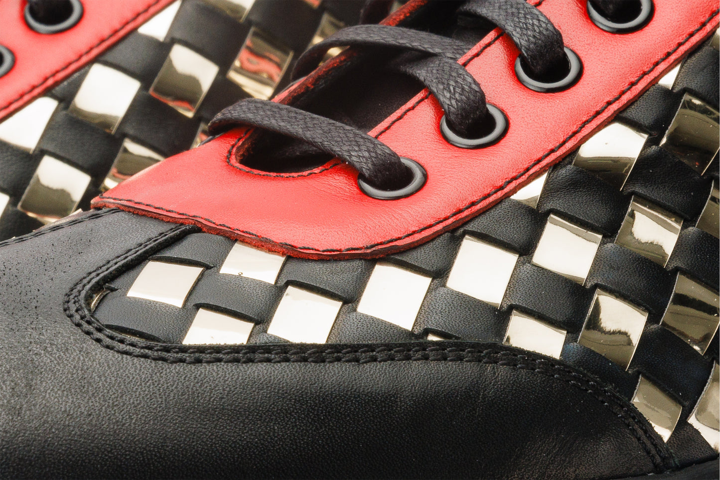 Zapatillas Messina de piel tejida negra y dorada para hombre ¡Venta final!