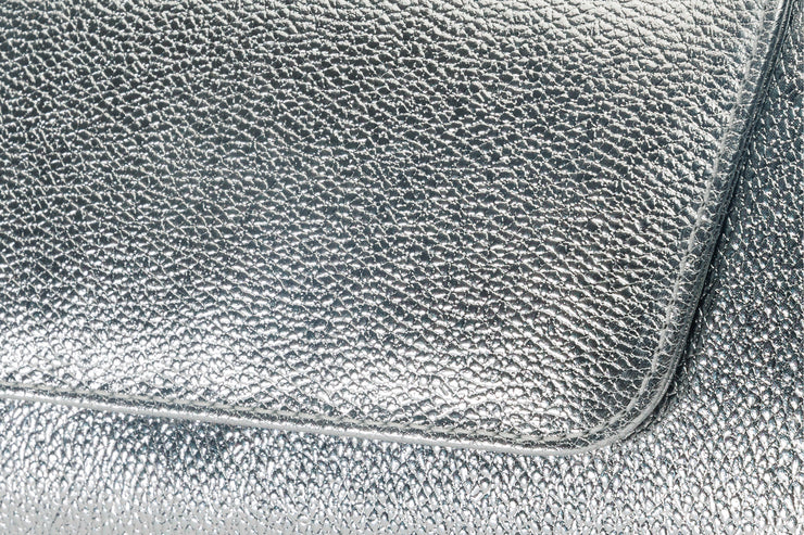 EGE SILVER   LEATHER  CLUTCH