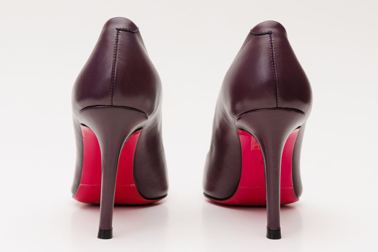The Maneadero Dark Purple Leather Pump Fuchsia Sole