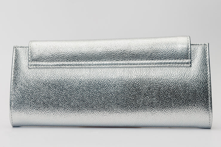 EGE SILVER   LEATHER  CLUTCH