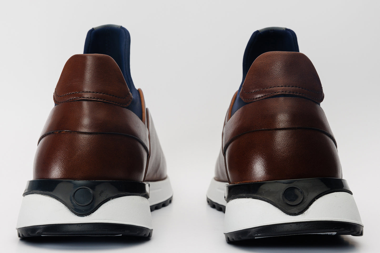 The Sonoma Tan Leather Men Sneaker
