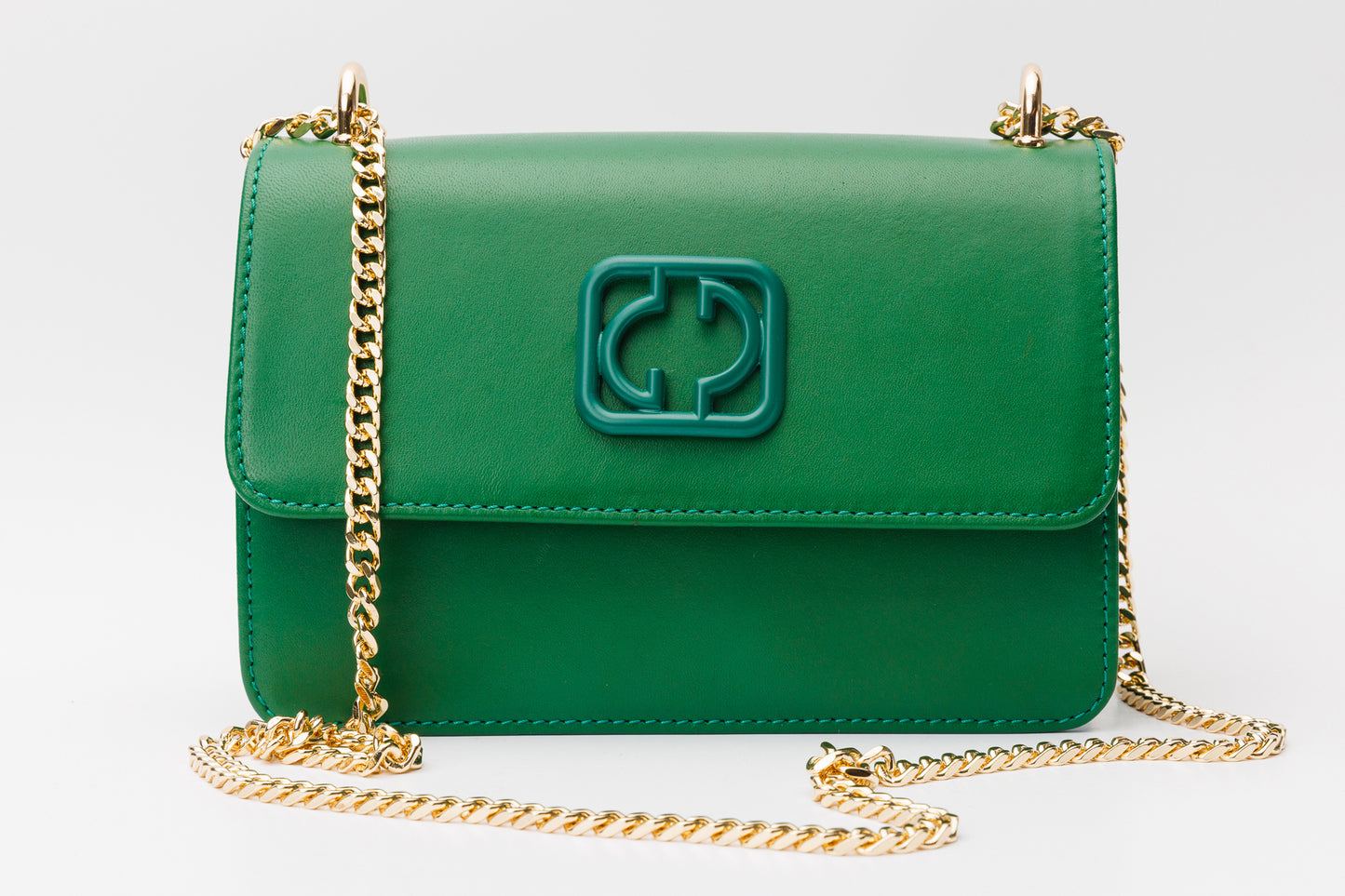 El bolso de mano de piel verde Maneadero