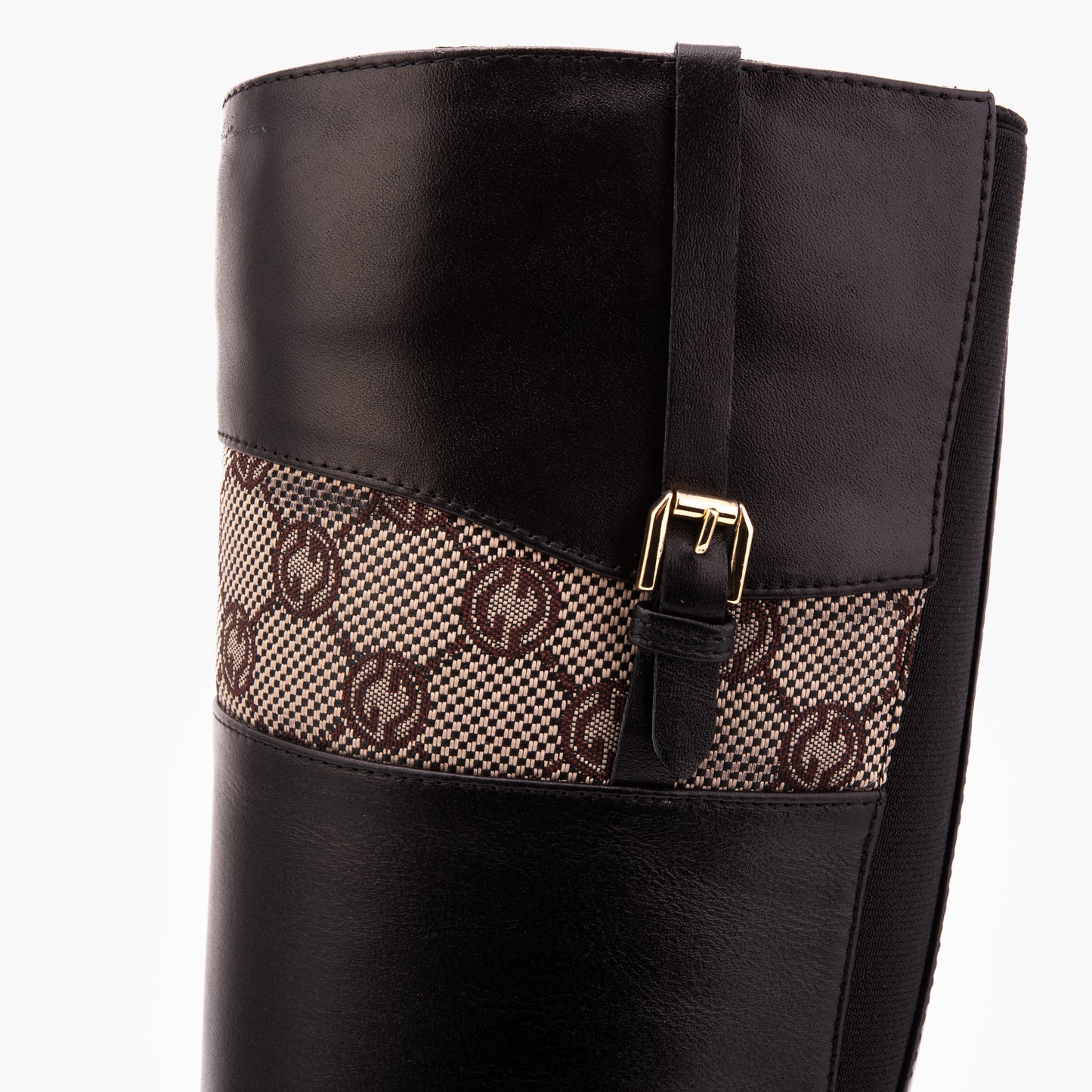 La bota femenina Bellina de cuero negro hasta la rodilla