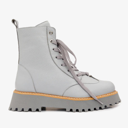 Botín de mujer con cordones y cremallera lateral en piel gris Yildiz