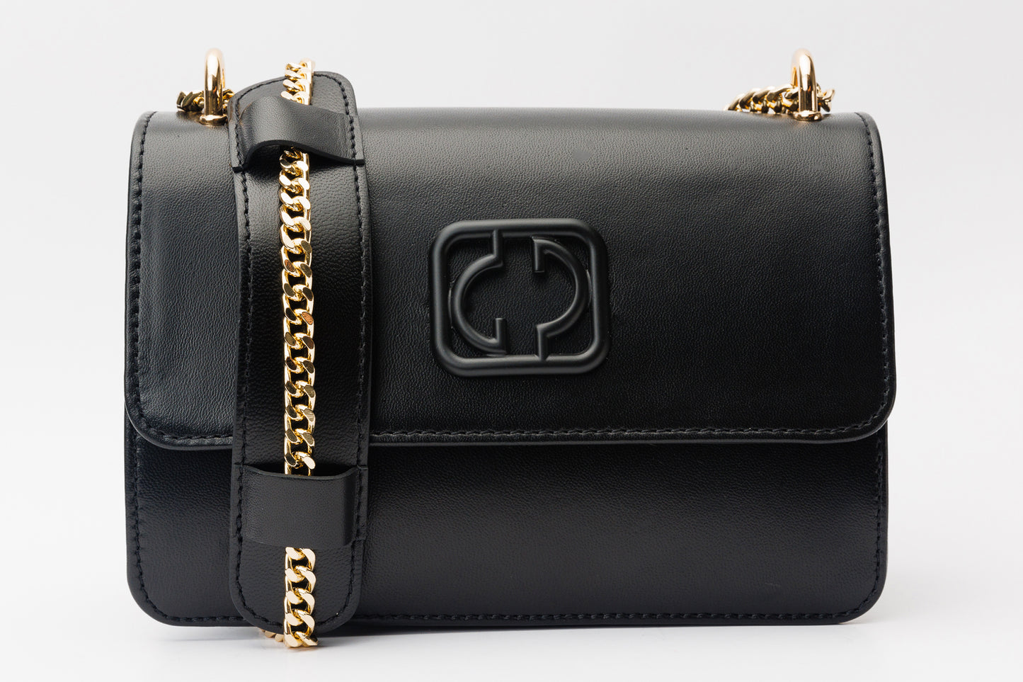The Maneadero Black Leather Handbag