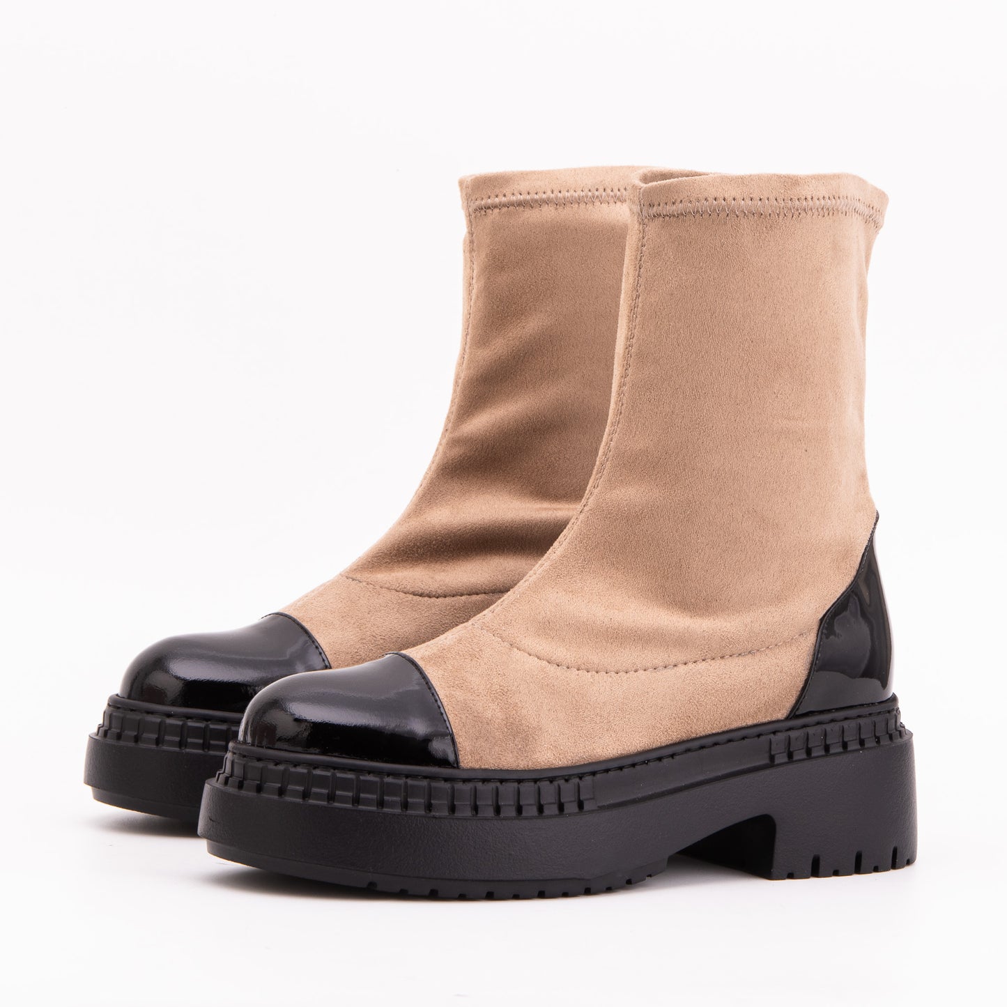 The Sorella Black Tip Beige & black Suede Leather Women’s Boot