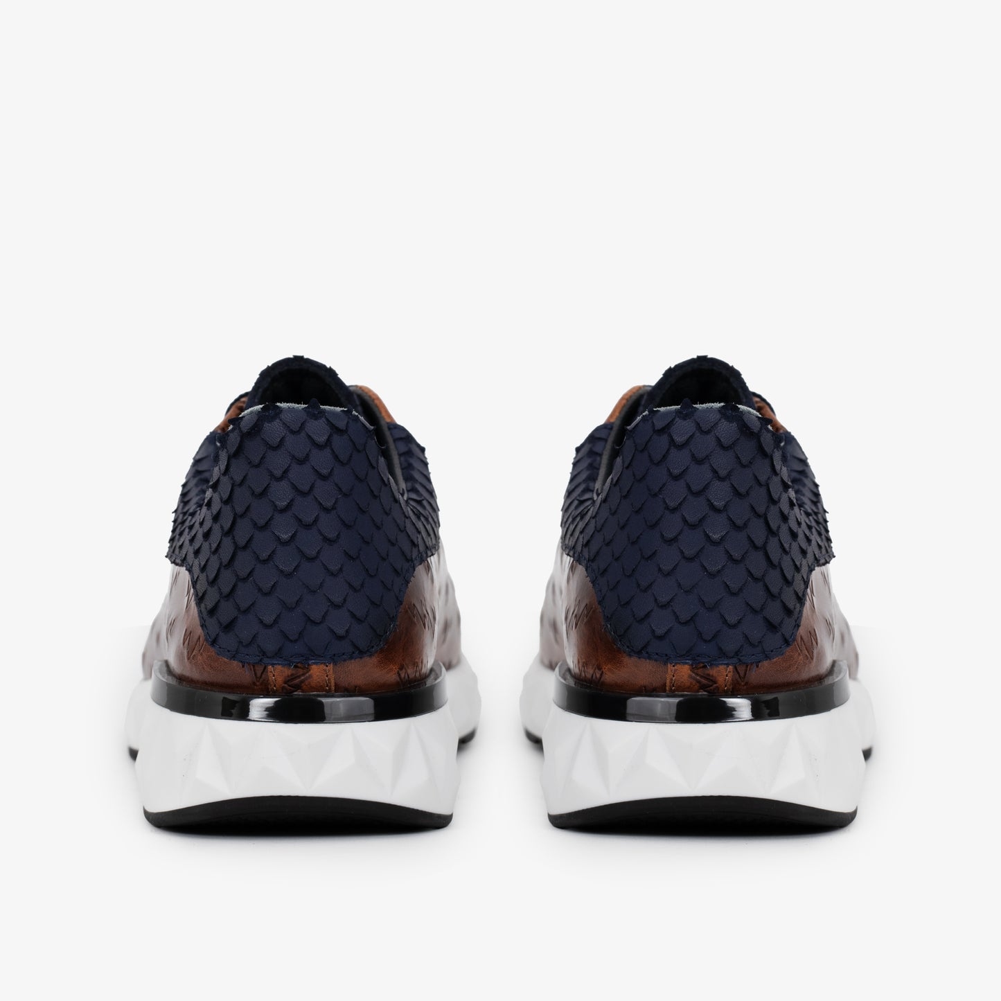 The Caesars Navy & Tan Leather Men Sneaker