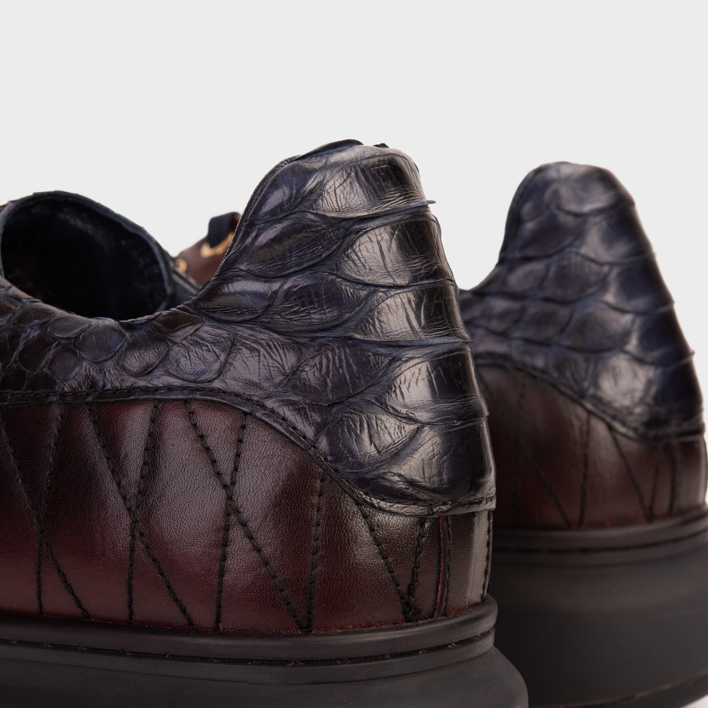 Zapatillas de deporte Adler Navy Blue &amp; Burgundy Snk Leather para hombre Edición limitada