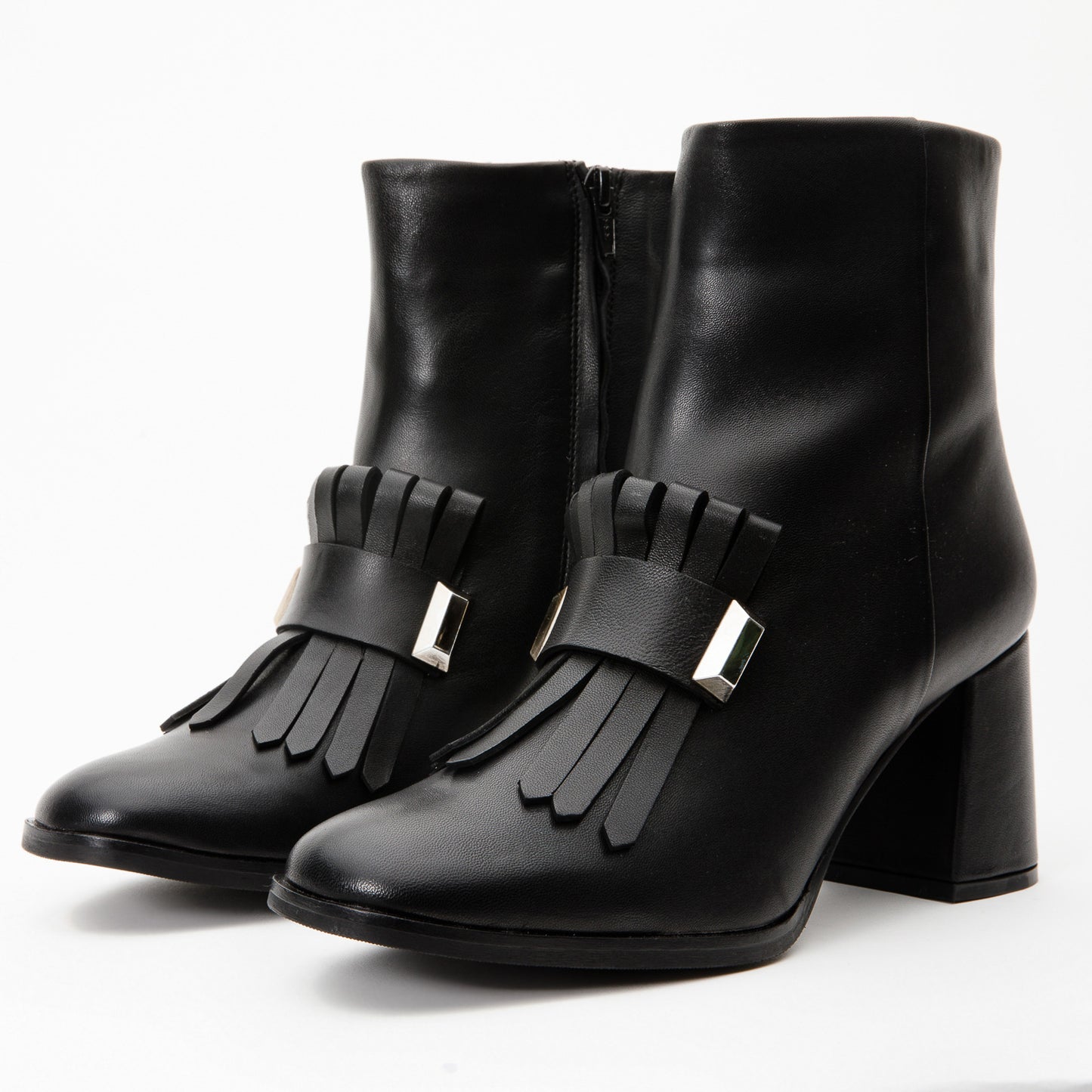 The Luksor Black Leather Block Heel Women Boot