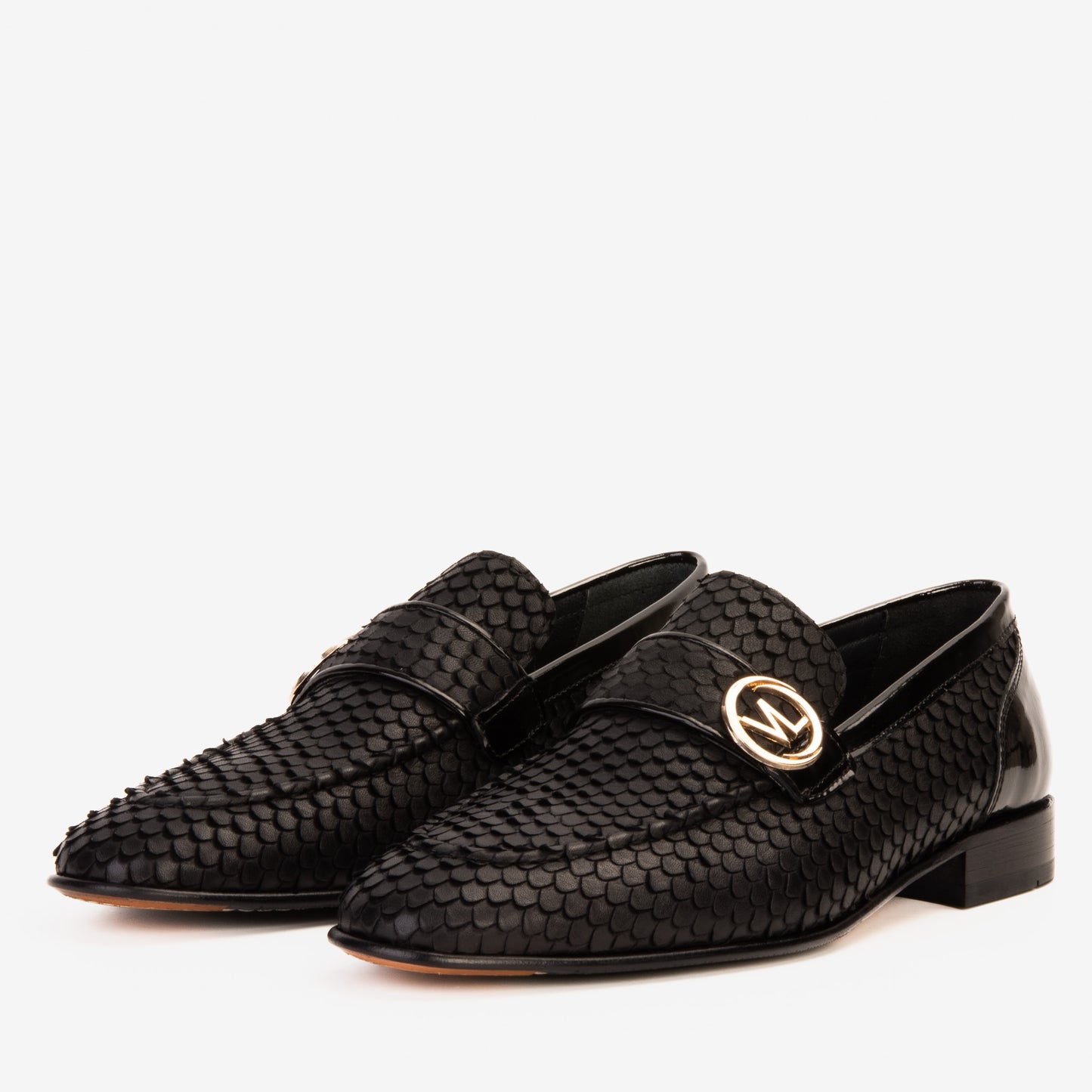 El zapato de vestir de cuero negro Monarch para hombre