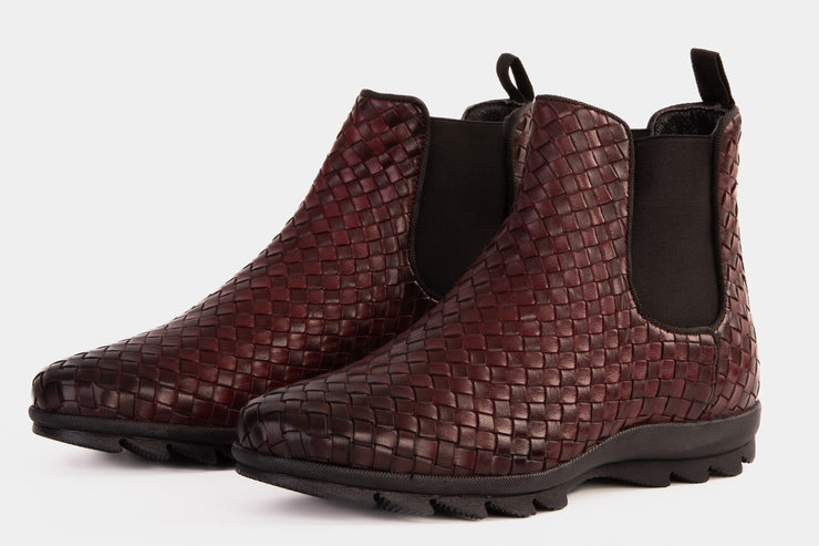The Luxpre Burgundy Leather Handwoven Casual Chelsea Boot