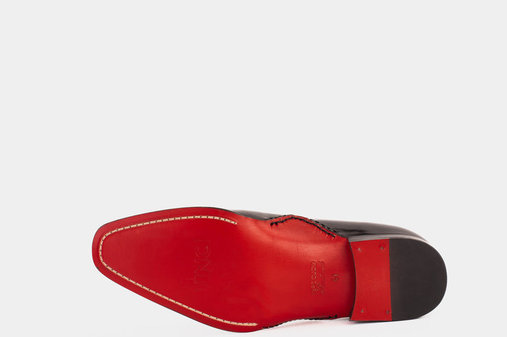 The Royal Hand Craft Black Patent Leather Plain Toe Oxford Shoe