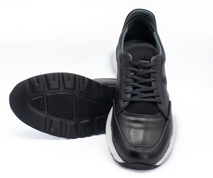 The San Salvador Black Leather Sneaker
