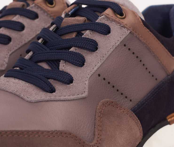 The Hoskova Grey Leather Sneaker