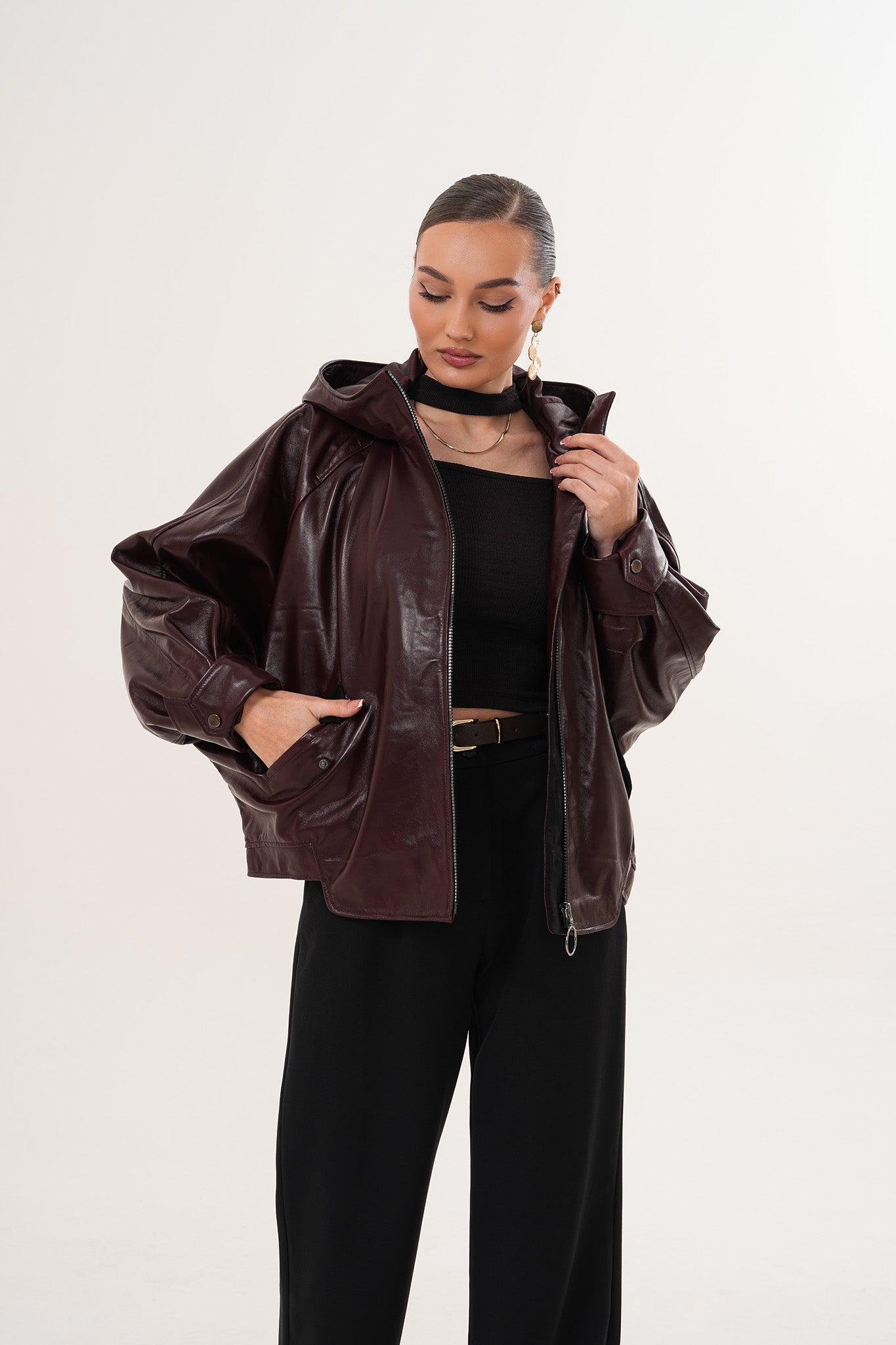 جاكيت نسائي جلدي Marvella باللون بورغندي