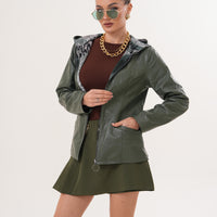 سترة Avelyn الجلدية النسائية القابلة للعكس باللون الأخضر الزيتوني