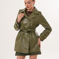 معطف ترنش نسائي من جلد Caelith باللون الأخضر الزيتوني