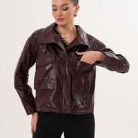 سترة نسائية جلدية بلون بورغندي من The Ravelyn