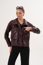 سترة نسائية جلدية بلون بورغندي من The Ravelyn