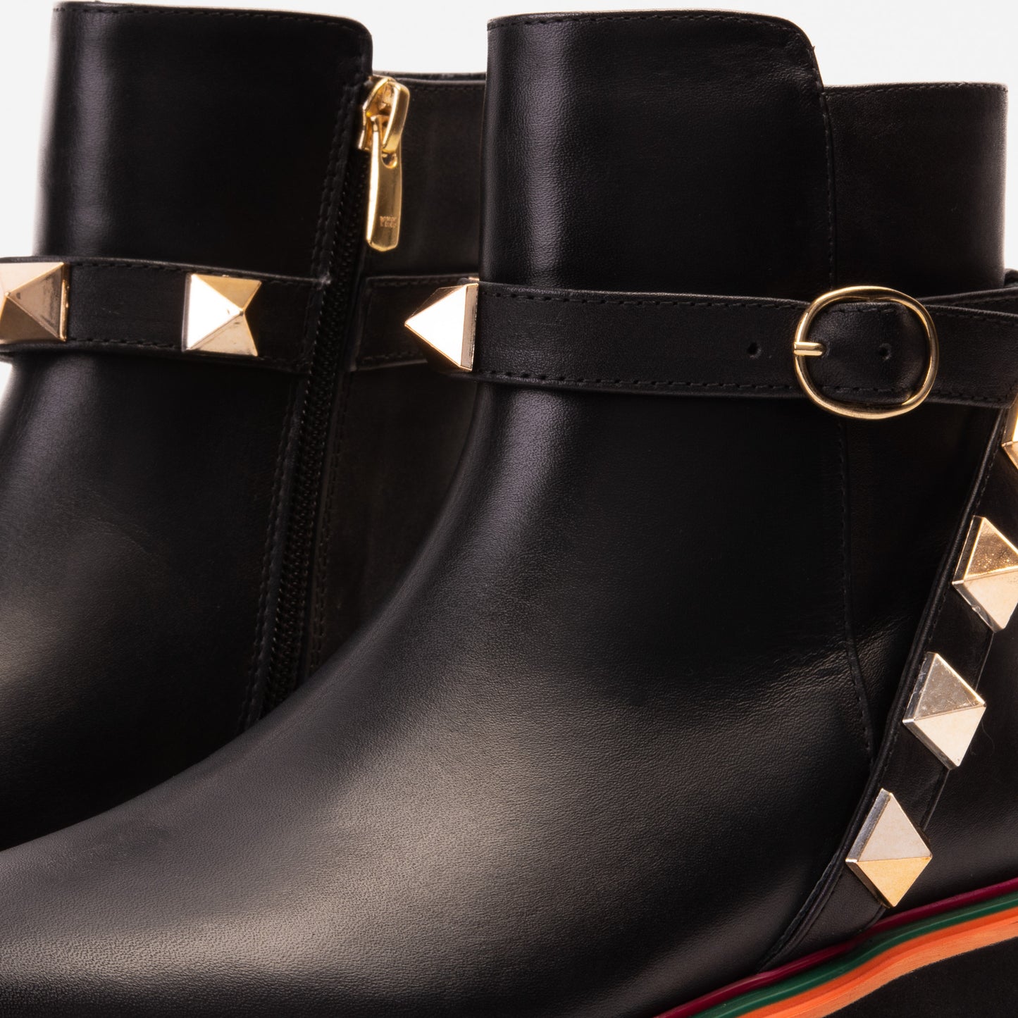 The Prag Black Leather Ankle Women Boot