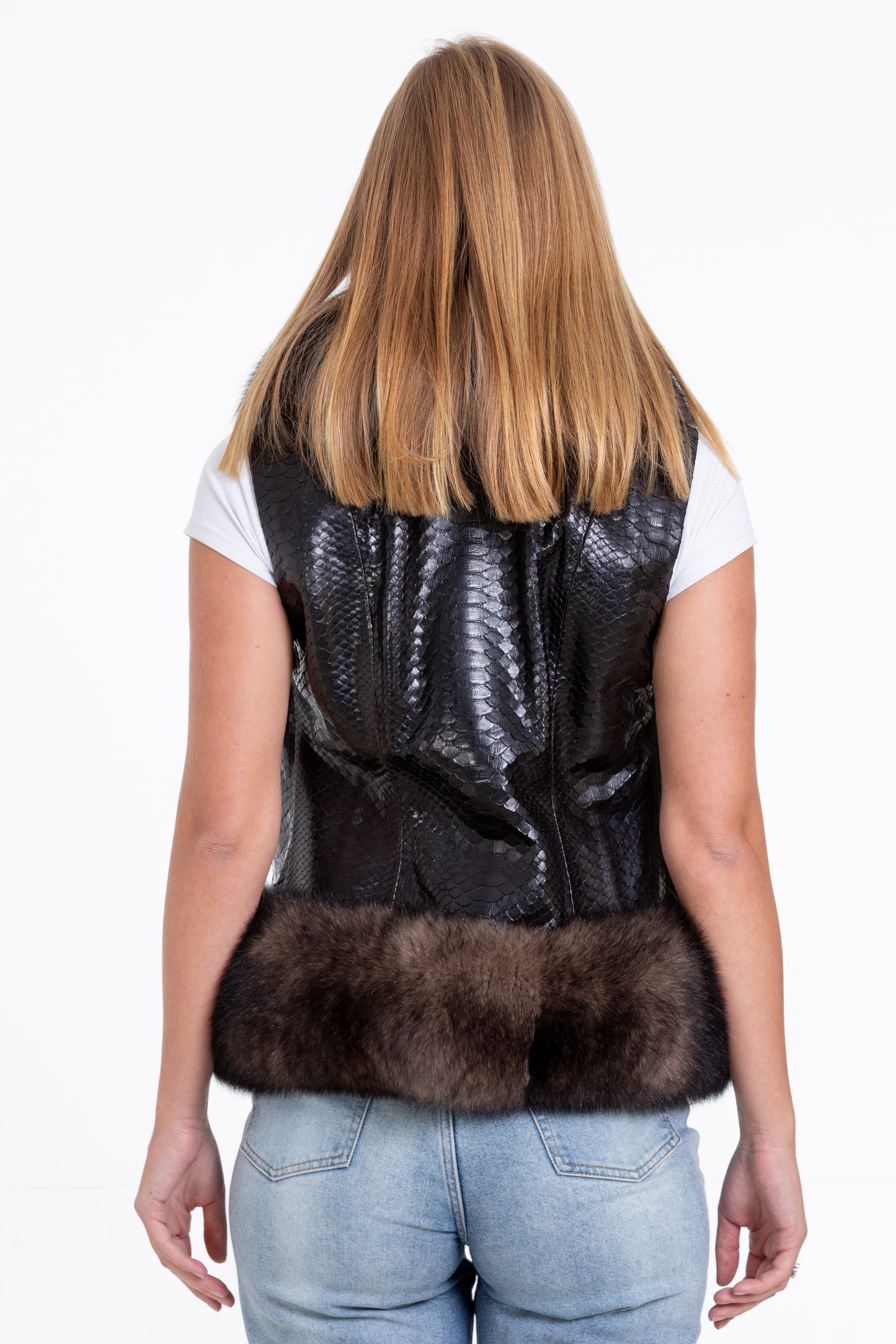 Chaleco tipo jersey de piel de pitón negra Fitzroy con chaqueta de piel de zorro pura para mujer 