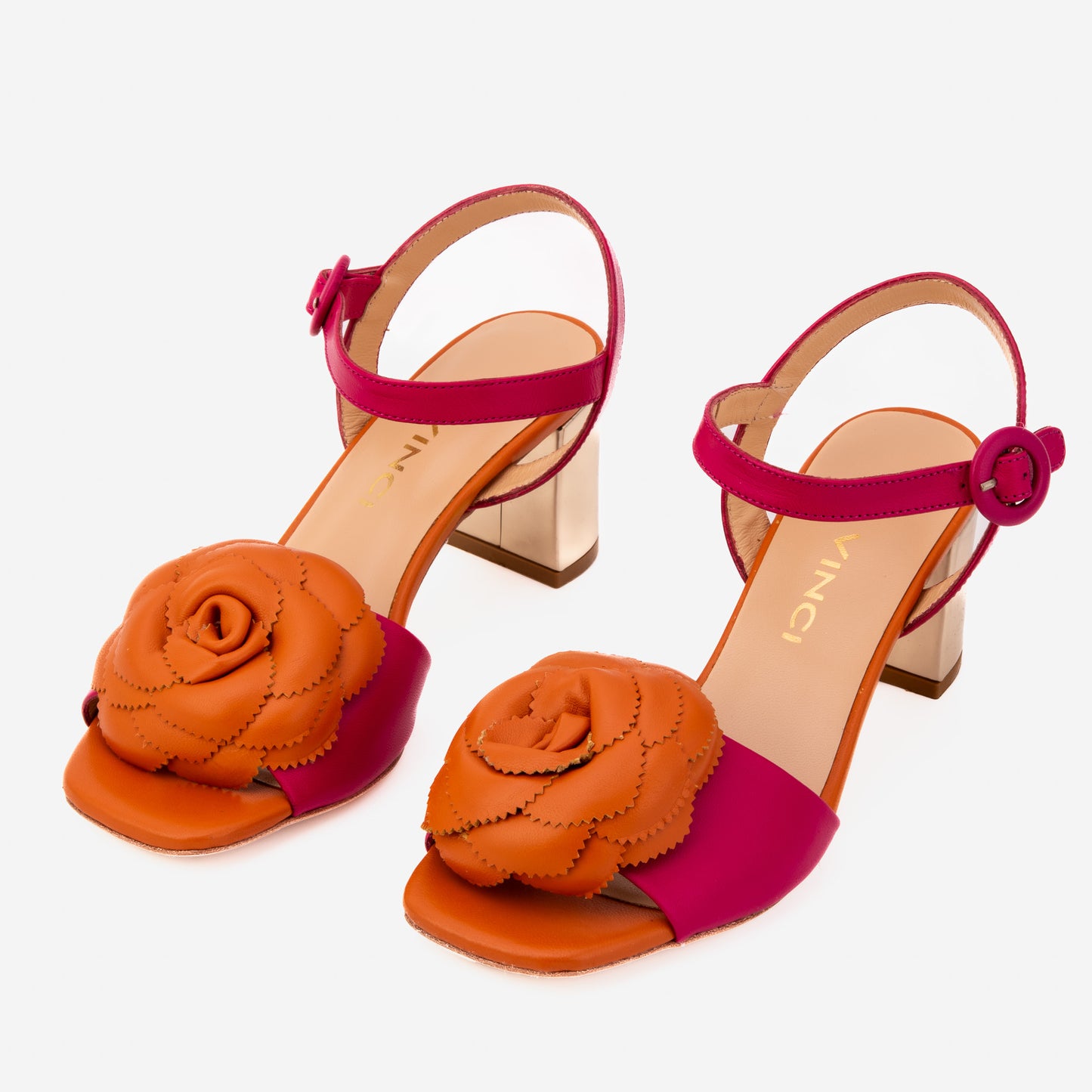 Sandalia de mujer de piel color fucsia Salerno