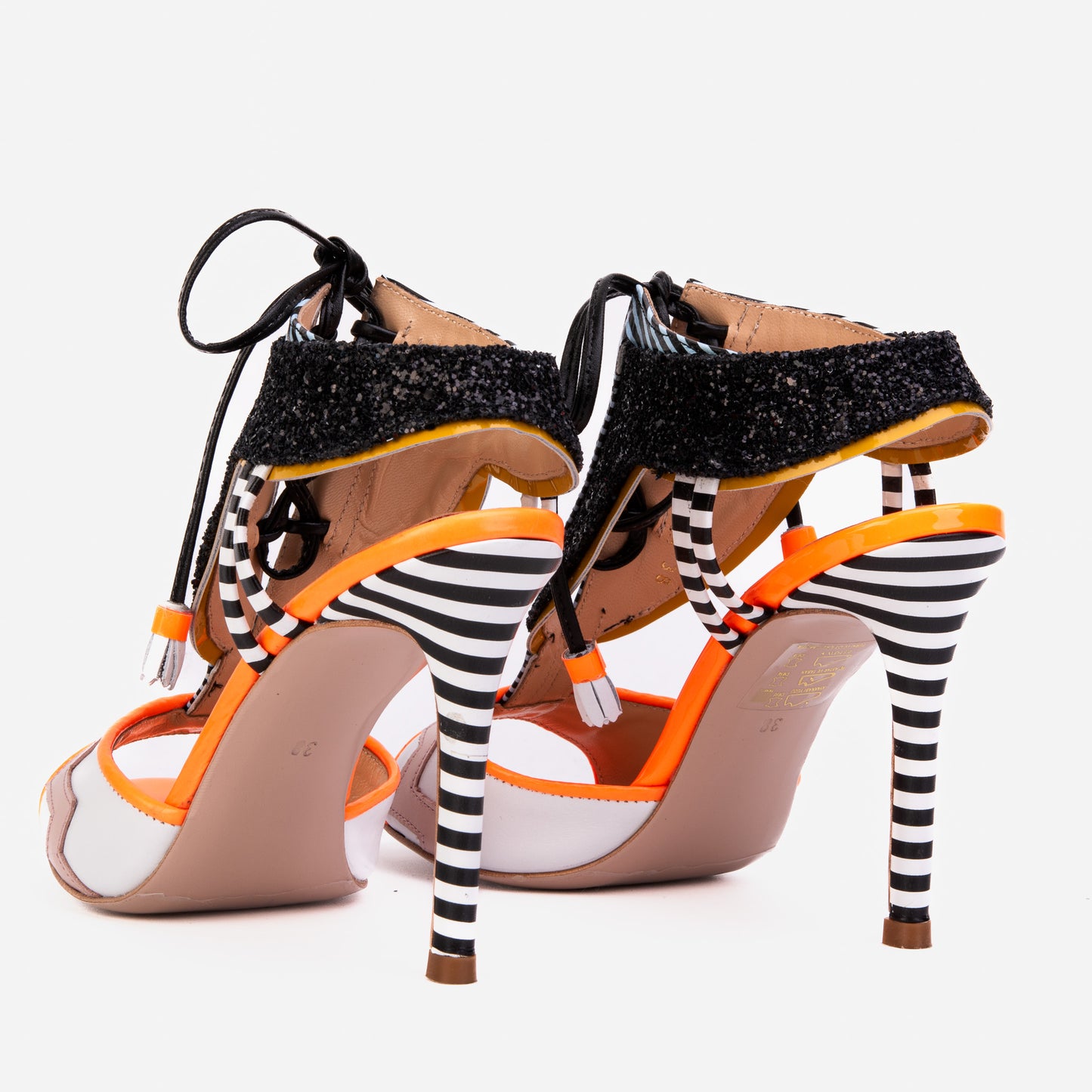 Sandalia de mujer de piel con purpurina naranja Santa Amaro