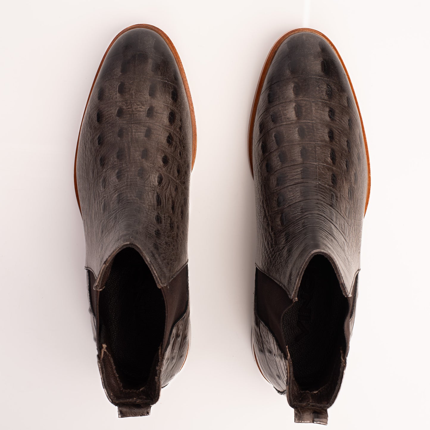 ¡La bota de vestir para hombre Chelsea de cuero Vizon Sirocco en venta final!
